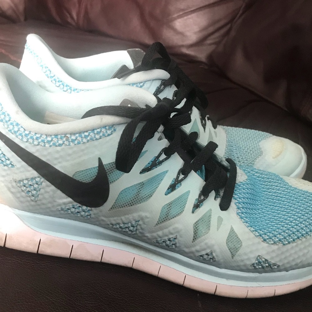 Nike free run shoes